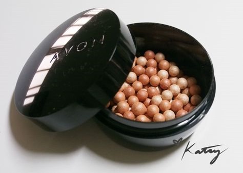 avon face pearls case_1