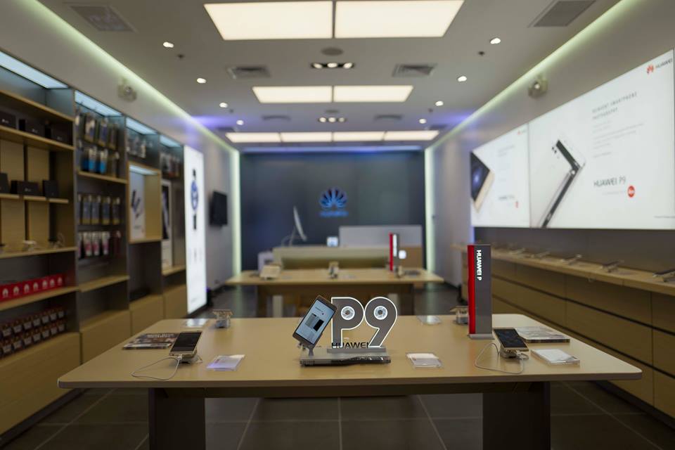 Huawei Concept Store Design Update