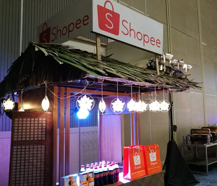 Shopee Super Christmas Sale In Full Swing at 12/12