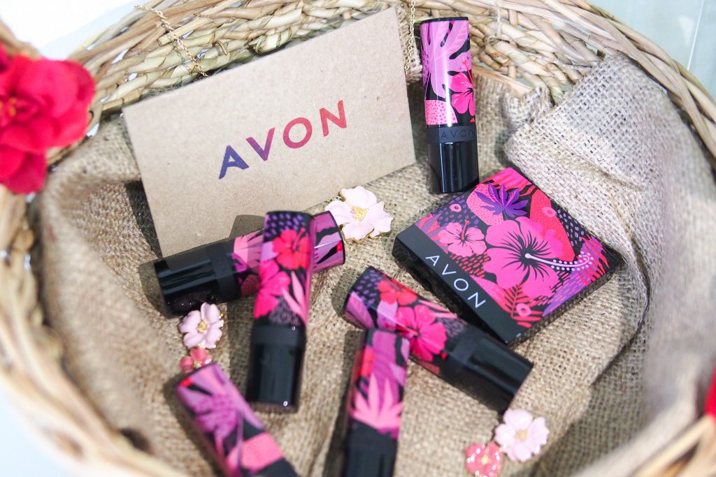 Avon Floral Wonderland Collection