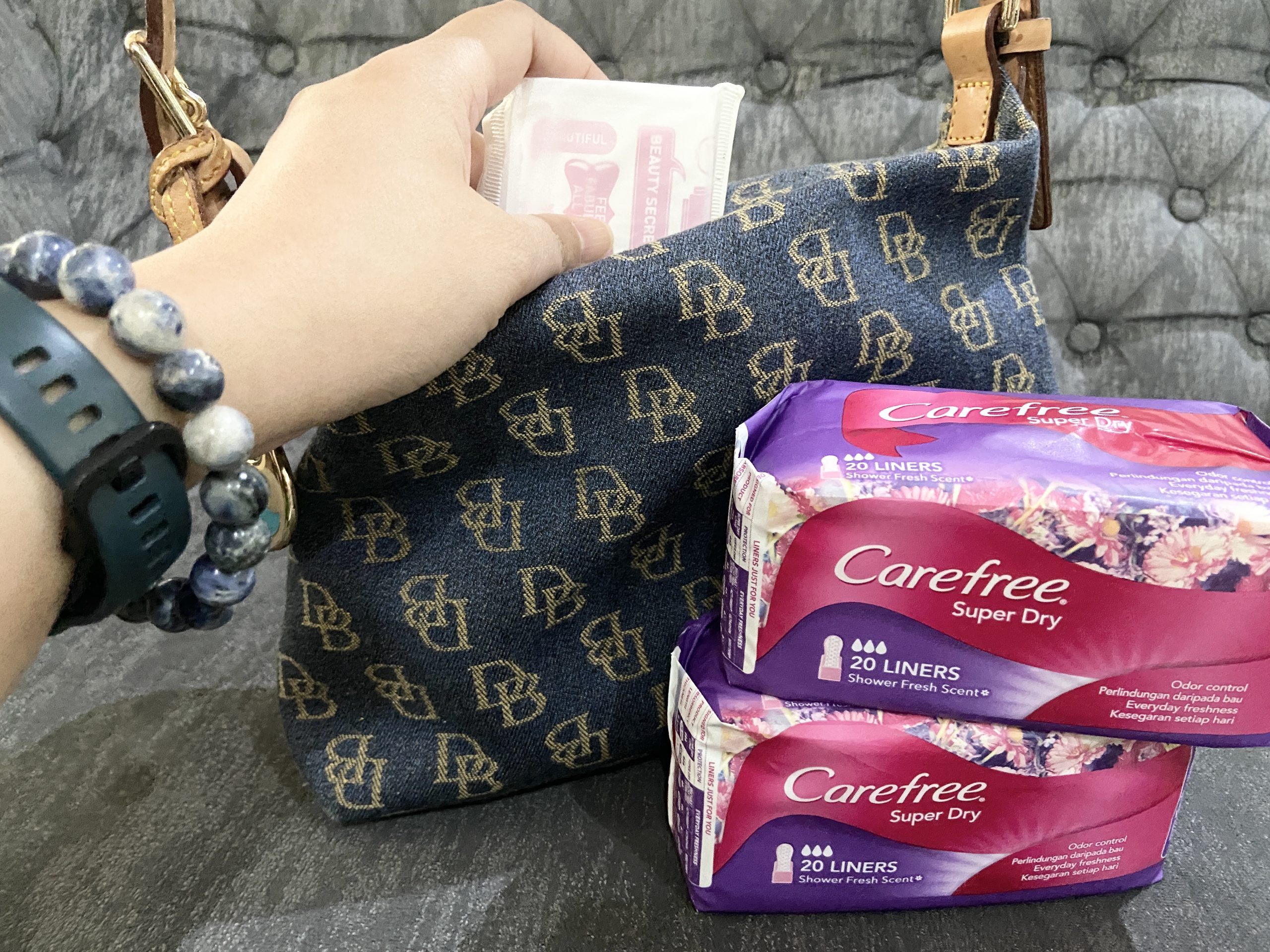 Shopee Women’s Month Deals: Get Discounts on Carefree Panty Liners Today!